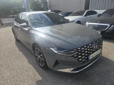 Hyundai Grandeur 2021, 13000 км, за 17434.31 USD