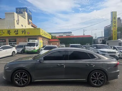 Hyundai Grandeur 2021, 13000 км, за 17434.31 USD