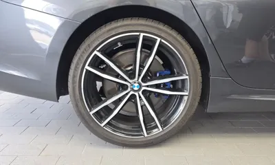 BMW 3-Series 2019, 103307 км, за 19500.28 USD