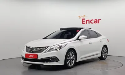 Hyundai Grandeur · 2015 год