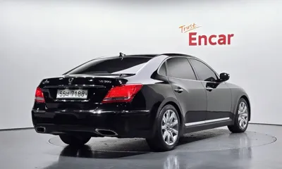 Hyundai Equus 2011, 175063 км, за 3040.72 USD