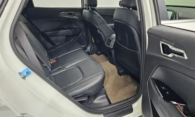 Kia Sportage 2022, 64270 км, за 16345.02 USD - фото 12