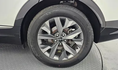 Kia Sportage 2022, 64270 км, за 16345.02 USD - фото 21