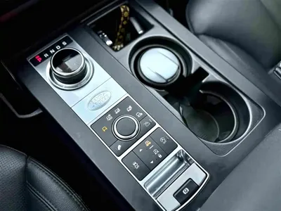 Land Rover Discovery 2020, 100000 км, за 35019.92 USD - фото 12