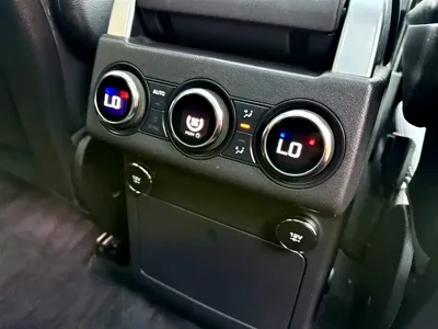 Land Rover Discovery 2020, 100000 км, за 35019.92 USD - фото 15
