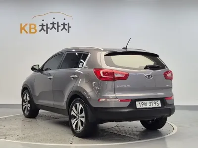 Kia Sportage 2011, 78370 км, за 3841.89 USD
