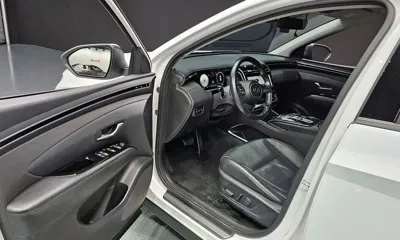 Hyundai Tucson 2021, 54100 км, за 16511.4 USD - фото 11