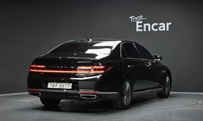 Genesis G90 2019, 193925 км, за 14267.11 USD