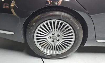 Genesis G90 2019, 193925 км, за 14267.11 USD