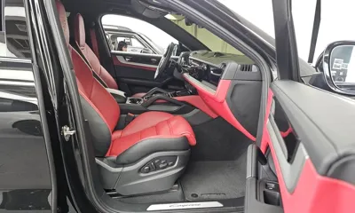 Porsche Cayenne 2025, 9578 км, за 112703.64 USD - фото 11