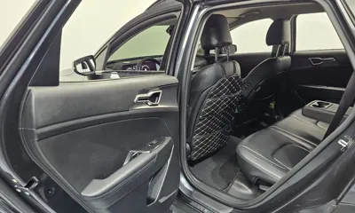 Kia Sportage 2022, 97936 км, за 15294.74 USD - фото 11