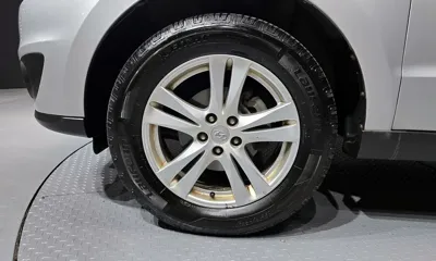 Hyundai Santafe 2011, 197187 км, за 2302.03 USD