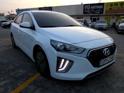 Hyundai Ioniq 2020, 328055 км, за 5714.1 USD