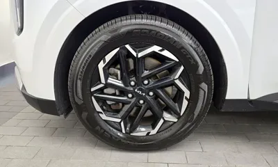 Kia Canival 2024, 51931 км, за 19824.18 USD