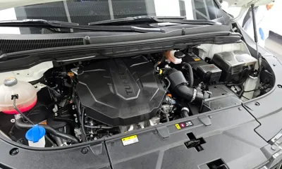 Kia Canival 2024, 51931 км, за 19824.18 USD - фото 6