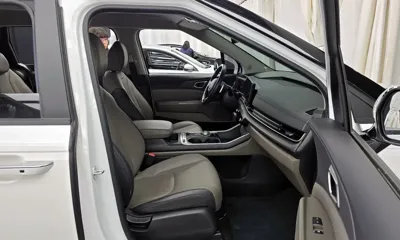 Kia Canival 2024, 51931 км, за 19824.18 USD - фото 11