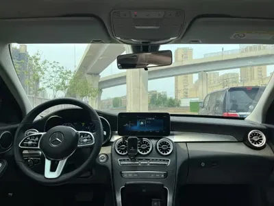 Mercedes-Benz C-Class 2018, 70000 км, за 13112.38 USD - фото 6