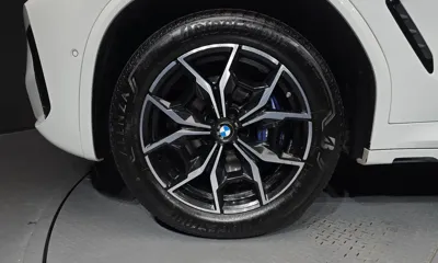 BMW X4 2022, 13127 км, за 35612.81 USD
