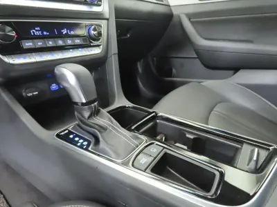 Hyundai Sonata 2019, 27795 км, за 7280.76 USD - фото 9