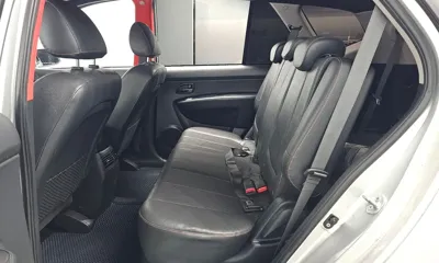 Kia Carens 2013, 162555 км, за 2553.5 USD - фото 12