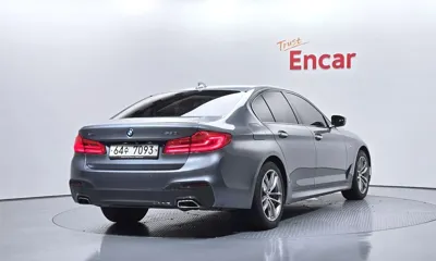 BMW 5-Series 2017, 83035 км, за 13783.74 USD