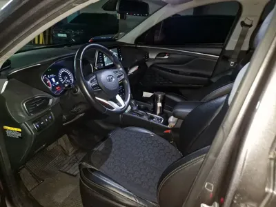 Hyundai Santafe 2019, 131268 км, за 11159.25 USD