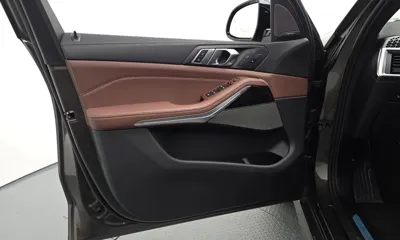 BMW X5 2025, 11398 км, за 81725.09 USD - фото 24