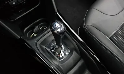 Peugeot 2008 2017, 70516 км, за 5537.46 USD - фото 9