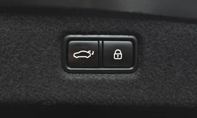 Genesis G90 2021, 121364 км, за 24644.86 USD - фото 20