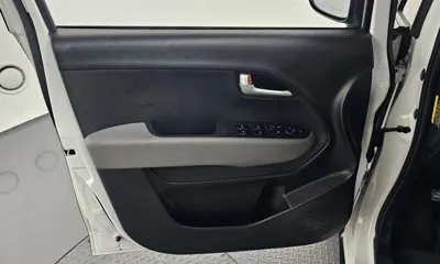 Kia Ray 2023, 59558 км, за 10028 USD - фото 24