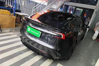 Tesla Model 3 2024, 32400 км, за 41490 USD - фото 6