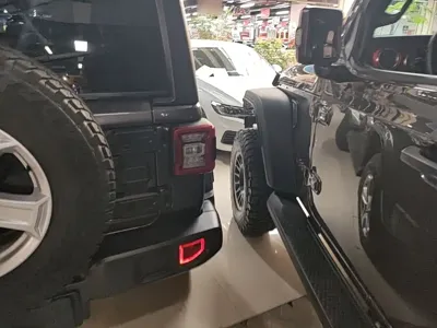Jeep Wrangler 2021, 59500 км, за 38227.63 USD - фото 8