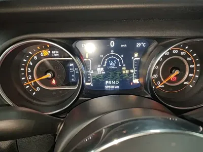 Jeep Wrangler 2021, 59500 км, за 38227.63 USD - фото 12