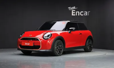 MINI Cooper · 2025 год