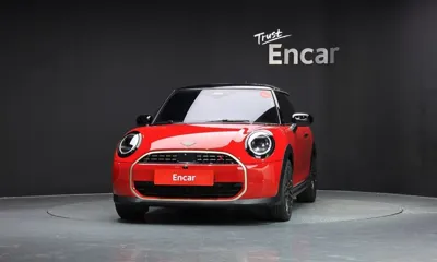 MINI Cooper 2025, 6963 км, за 21788.06 USD