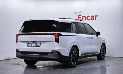 Kia Canival 2024, 53379 км, за 23178.79 USD