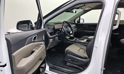 Kia Canival 2024, 53379 км, за 23178.79 USD - фото 10