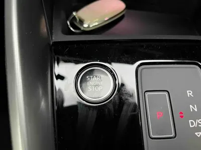 Audi A3 2024, 33000 км, за 20894.24 USD