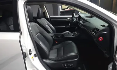 Lexus CT200h 2018, 49111 км, за 14740.89 USD - фото 11