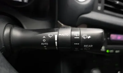 Lexus CT200h 2018, 49111 км, за 14740.89 USD - фото 17