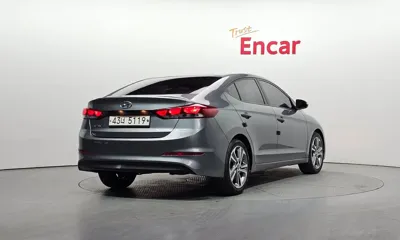 Hyundai Avante 2018, 138749 км, за 5189.17 USD