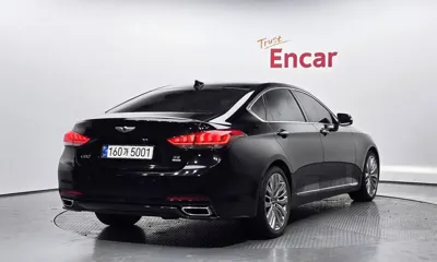 Hyundai Genesis 2016, 153554 км, за 5842.2 USD