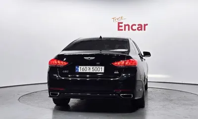 Hyundai Genesis 2016, 153554 км, за 5842.2 USD