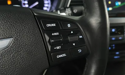 Hyundai Genesis 2016, 153554 км, за 5842.2 USD - фото 17