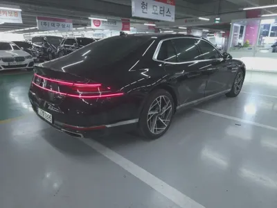 Genesis G90 2022, 62800 км, за 40716.63 USD