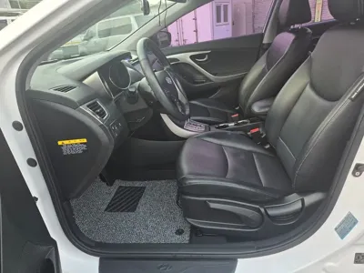 Hyundai Avante 2013, 136000 км, за 3931.99 USD - фото 8