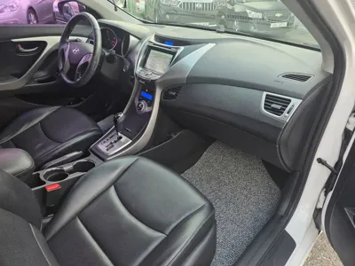 Hyundai Avante 2013, 136000 км, за 3931.99 USD - фото 17