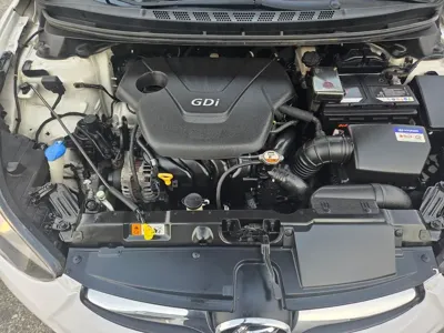 Hyundai Avante 2013, 136000 км, за 3931.99 USD - фото 19