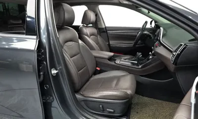 Hyundai Grandeur 2018, 180435 км, за 8993.04 USD - фото 10