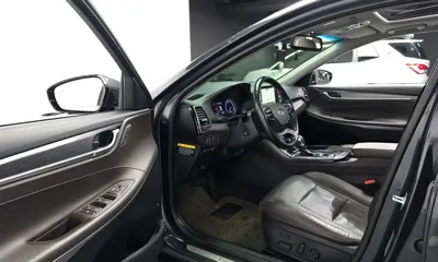 Hyundai Grandeur 2018, 180435 км, за 8993.04 USD - фото 11